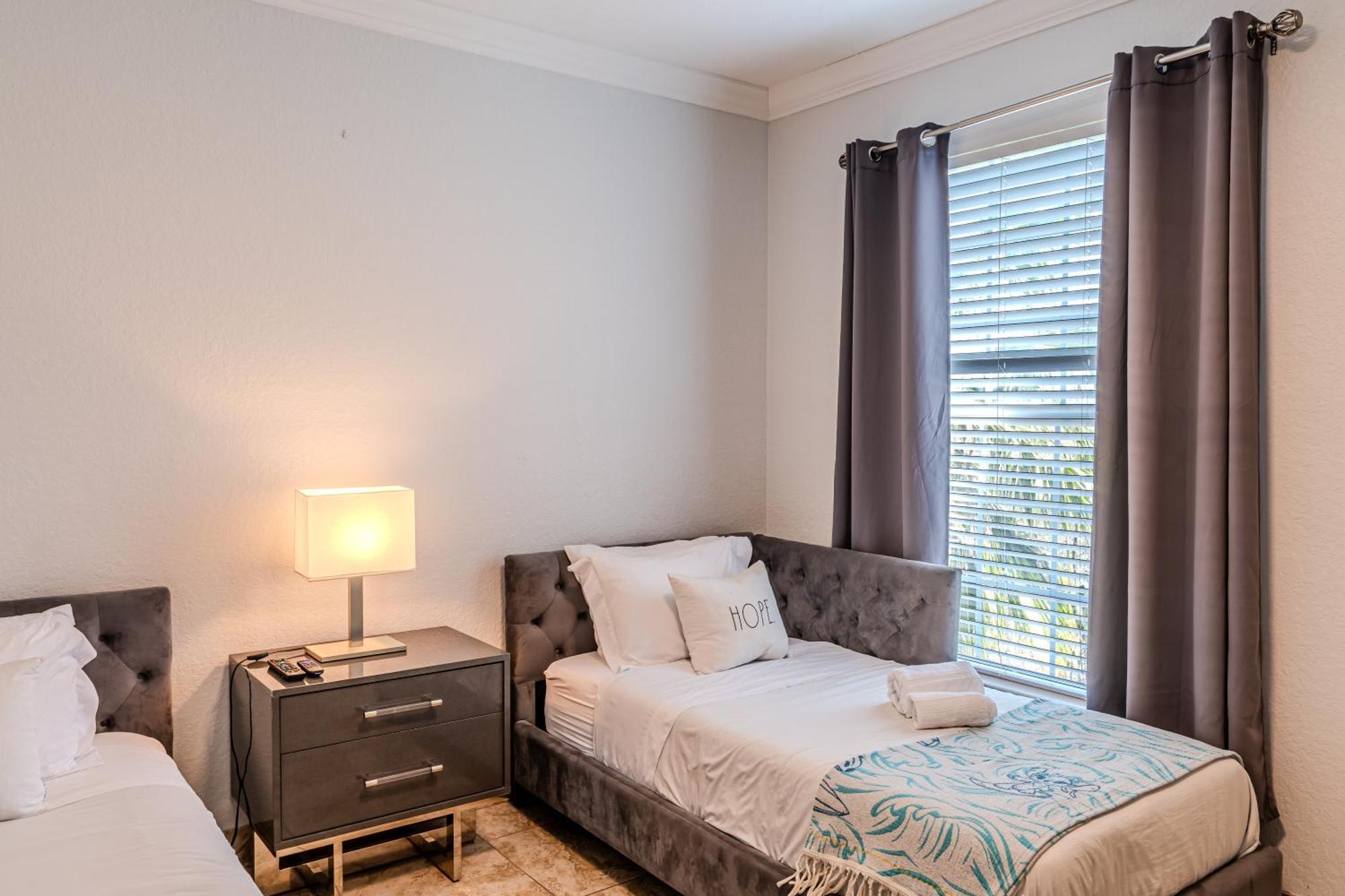 Apartment 3 Bedroom In Tuscana Resort , 15" From Disney Kissimmee Eksteriør bilde